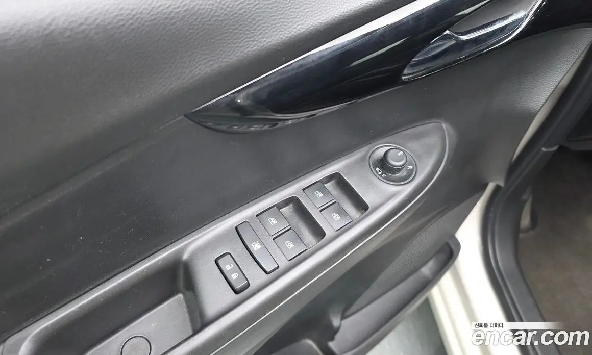 Chevrolet Spark 2016 1.0 автомат (гидро), фото 13