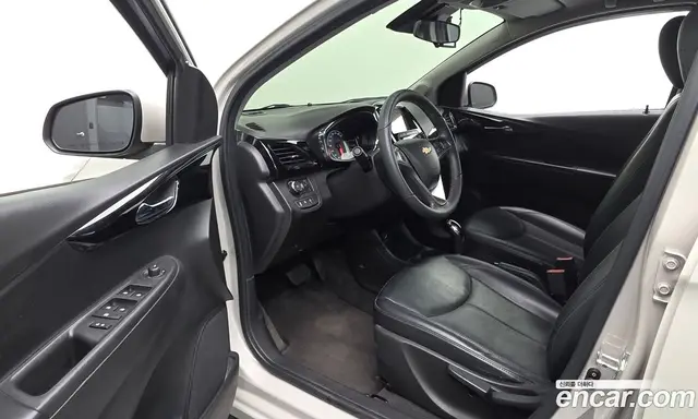 Chevrolet Spark 2016 1.0 автомат (гидро), миниатюра 10