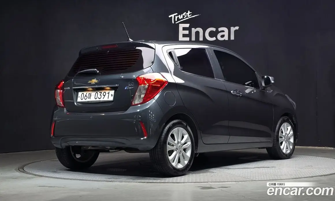 Chevrolet Spark 2016 1.0 автомат (гидро), фото 2 Chevrolet Spark 2016 1.0 автомат (гидро), фото 2