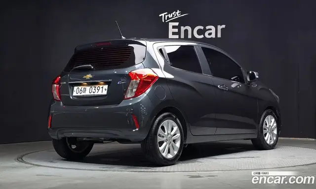 Chevrolet Spark 2016 1.0 автомат (гидро), миниатюра 2 Chevrolet Spark 2016 1.0 автомат (гидро), миниатюра 2