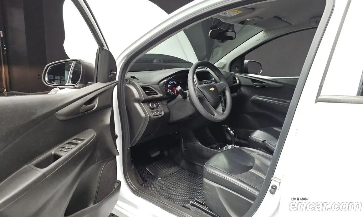 Chevrolet Spark 2018 1.0 автомат (гидро), фото 13 Chevrolet Spark 2018 1.0 автомат (гидро), фото 13