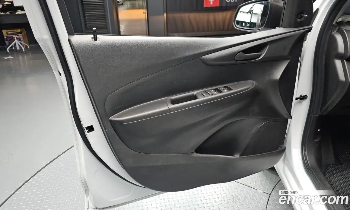 Chevrolet Spark 2018 1.0 автомат (гидро), фото 14 Chevrolet Spark 2018 1.0 автомат (гидро), фото 14