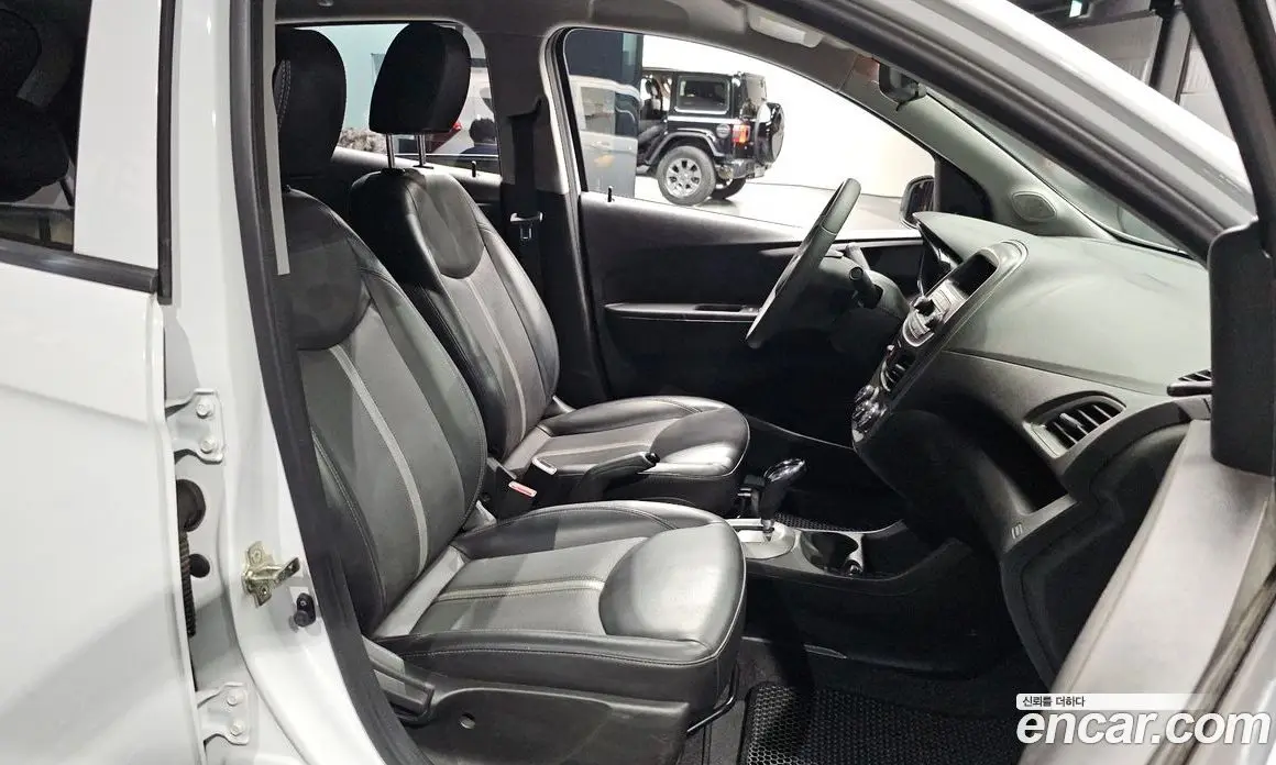 Chevrolet Spark 2018 1.0 автомат (гидро), фото 18 Chevrolet Spark 2018 1.0 автомат (гидро), фото 18
