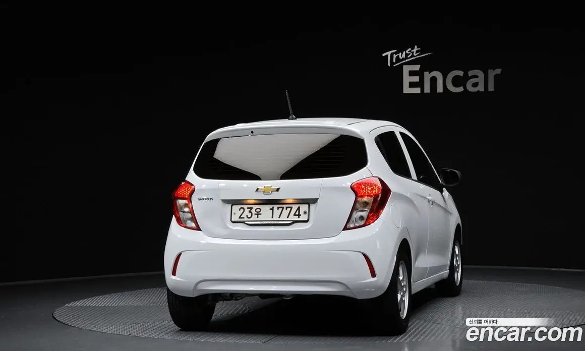Chevrolet Spark 2018 1.0 автомат (гидро), фото 4 Chevrolet Spark 2018 1.0 автомат (гидро), фото 4