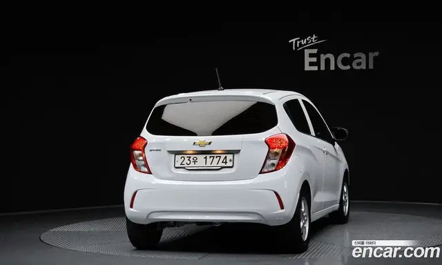 Chevrolet Spark 2018 1.0 автомат (гидро), миниатюра 4 Chevrolet Spark 2018 1.0 автомат (гидро), миниатюра 4