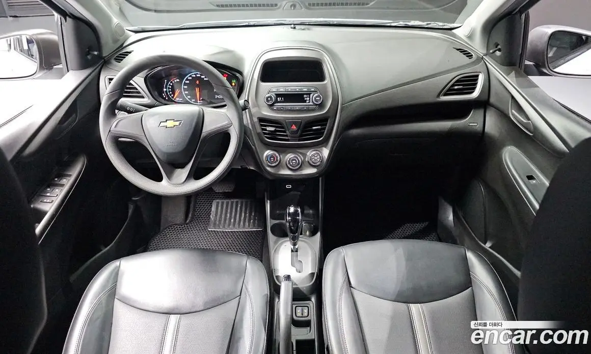 Chevrolet Spark 2018 1.0 автомат (гидро), фото 10 Chevrolet Spark 2018 1.0 автомат (гидро), фото 10
