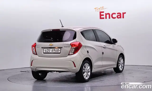 Chevrolet Spark 2018 1.0 автомат (гидро), миниатюра 2 Chevrolet Spark 2018 1.0 автомат (гидро), миниатюра 2