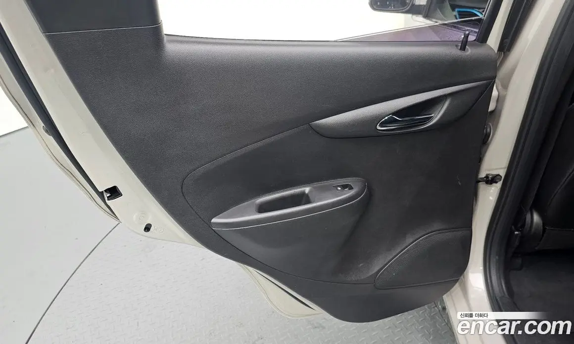 Chevrolet Spark 2018 1.0 автомат (гидро), фото 15 Chevrolet Spark 2018 1.0 автомат (гидро), фото 15