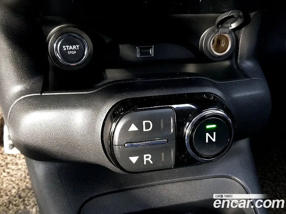 Citroen C4 Cactus 2018 1.6 автомат (гидро), фото 15 Citroen C4 Cactus 2018 1.6 автомат (гидро), фото 15