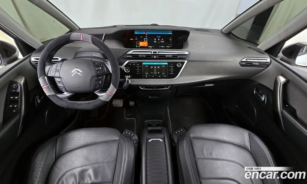 Citroen C4 Spacetourer 2021 1.5 автомат (гидро), фото 10 Citroen C4 Spacetourer 2021 1.5 автомат (гидро), фото 10