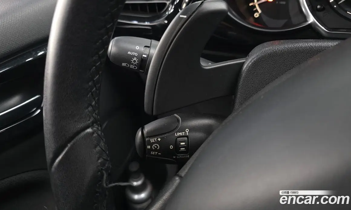 Citroen DS3 2015 1.6 автомат (гидро), фото 13 Citroen DS3 2015 1.6 автомат (гидро), фото 13