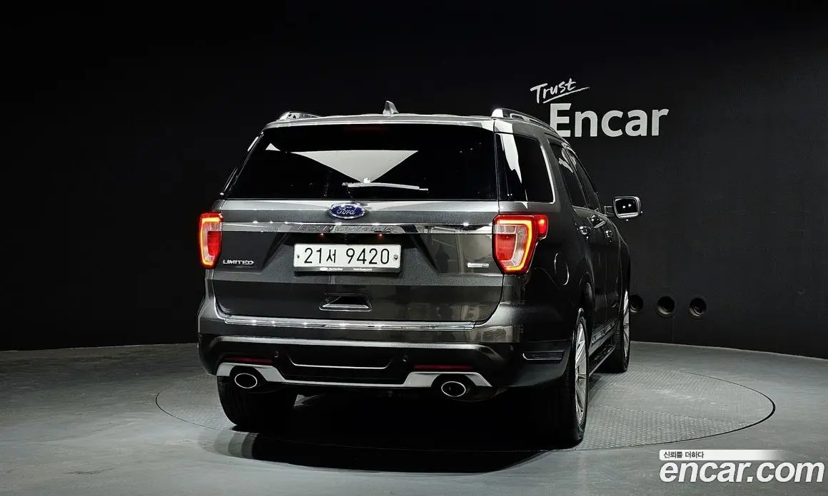 Ford Explorer 2018 2.3 автомат (гидро), фото 4 Ford Explorer 2018 2.3 автомат (гидро), фото 4