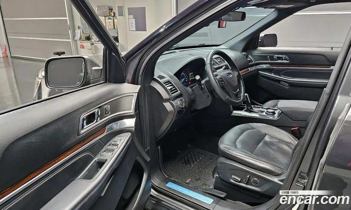 Ford Explorer 2018 2.3 автомат (гидро), фото 10 Ford Explorer 2018 2.3 автомат (гидро), фото 10