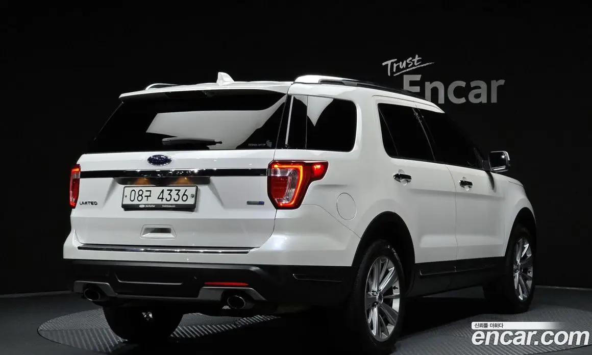 Ford Explorer 2019 2.3 автомат (гидро), фото 2 Ford Explorer 2019 2.3 автомат (гидро), фото 2