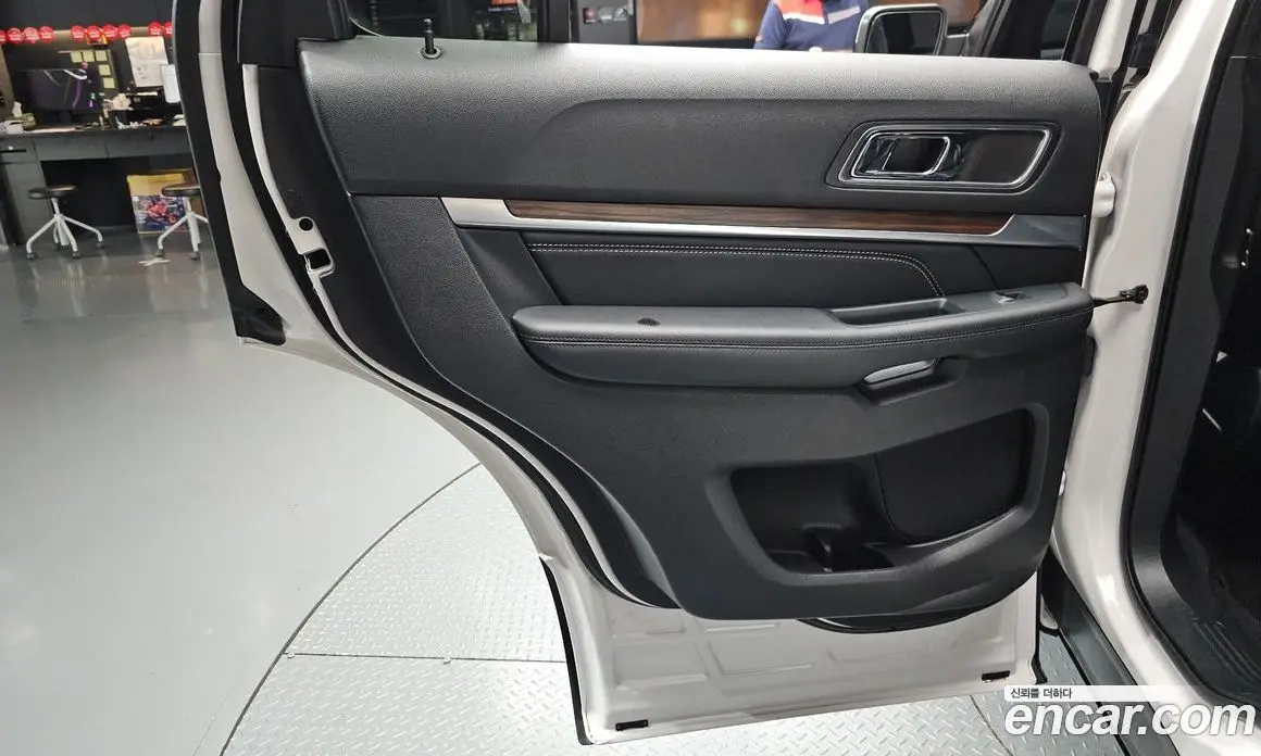 Ford Explorer 2019 2.3 автомат (гидро), фото 15 Ford Explorer 2019 2.3 автомат (гидро), фото 15