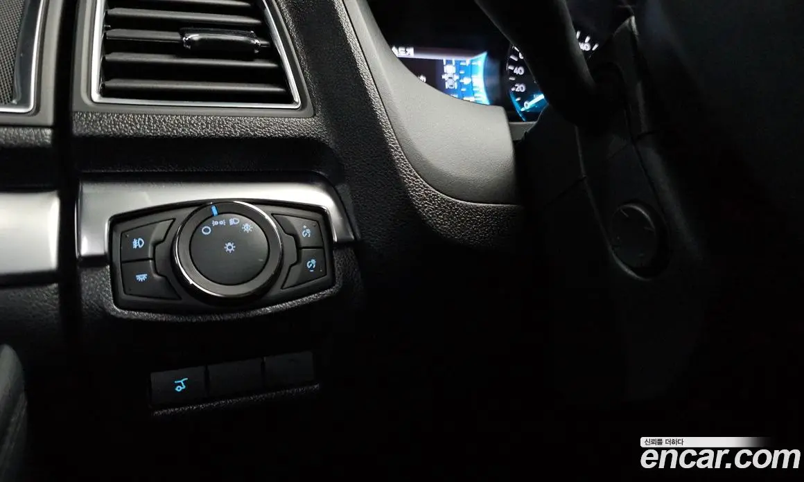 Ford Explorer 2019 2.3 автомат (гидро), фото 25 Ford Explorer 2019 2.3 автомат (гидро), фото 25