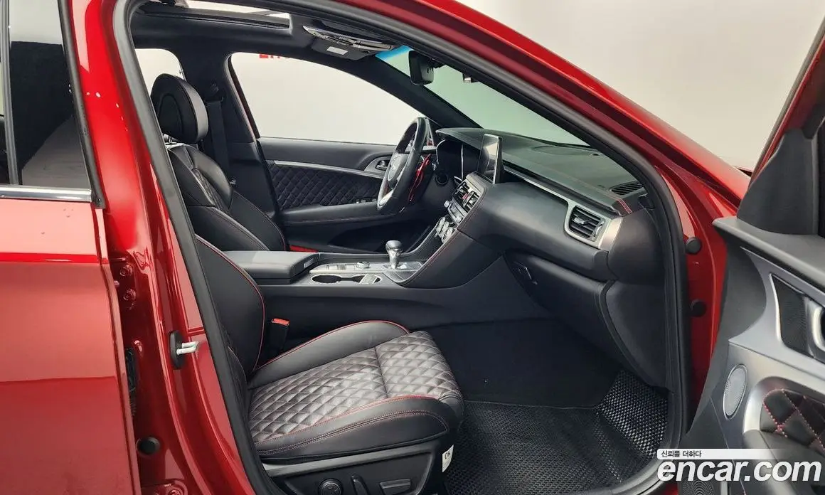 Genesis G70 2019 3.3 автомат (гидро), фото 16 Genesis G70 2019 3.3 автомат (гидро), фото 16