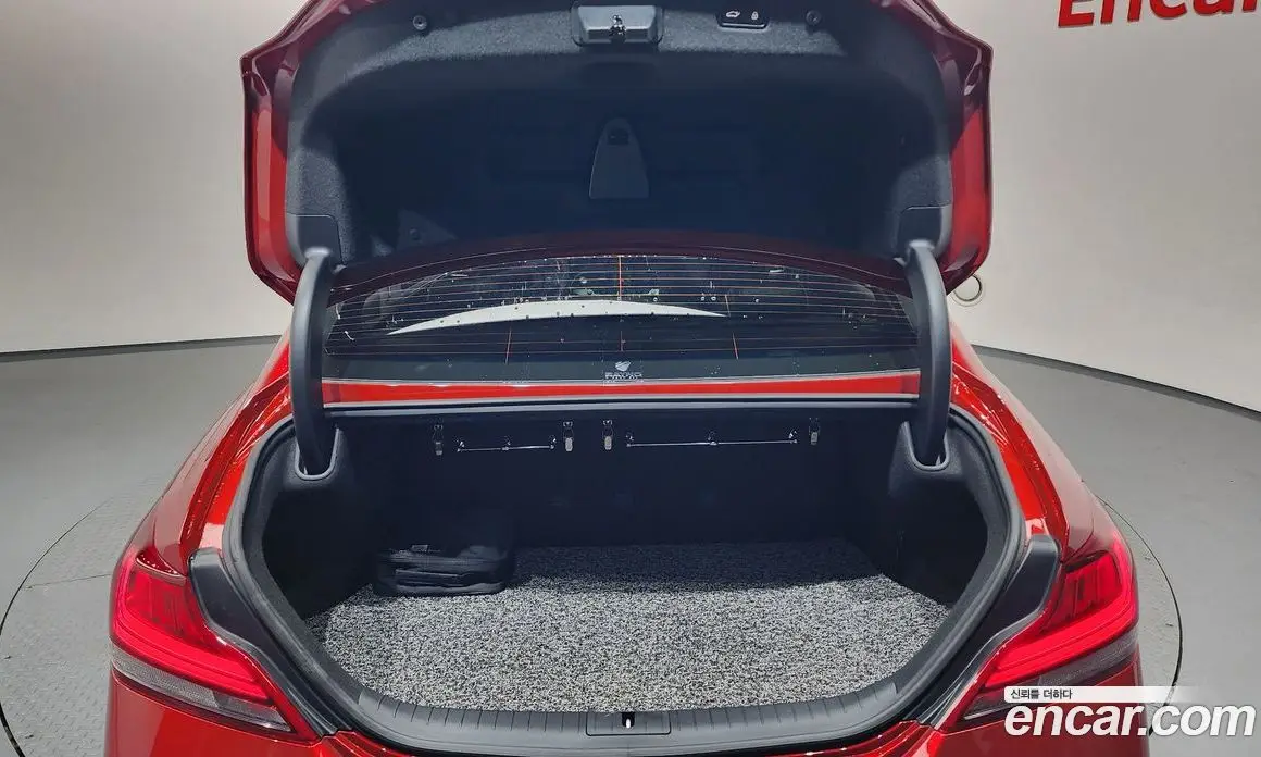 Genesis G70 2019 3.3 автомат (гидро), фото 26 Genesis G70 2019 3.3 автомат (гидро), фото 26