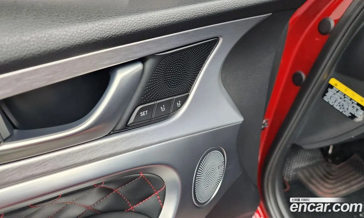 Genesis G70 2019 3.3 автомат (гидро), фото 30 Genesis G70 2019 3.3 автомат (гидро), фото 30