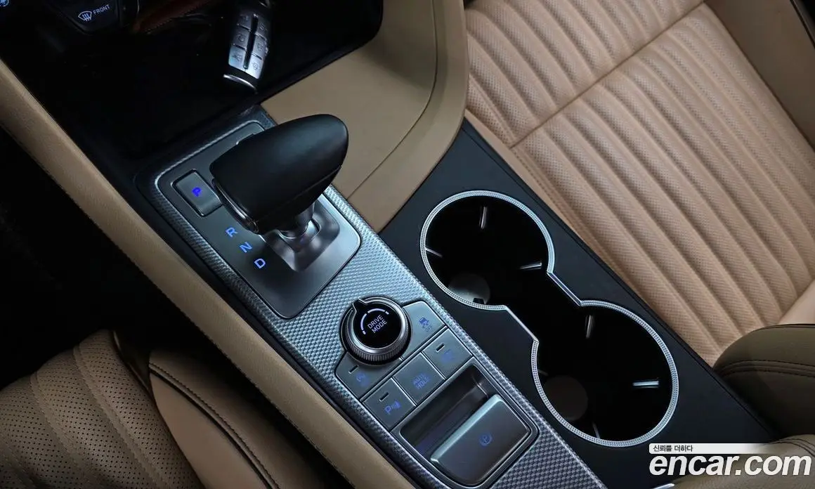 Genesis G70 2022 2.0 автомат (гидро), фото 12 Genesis G70 2022 2.0 автомат (гидро), фото 12