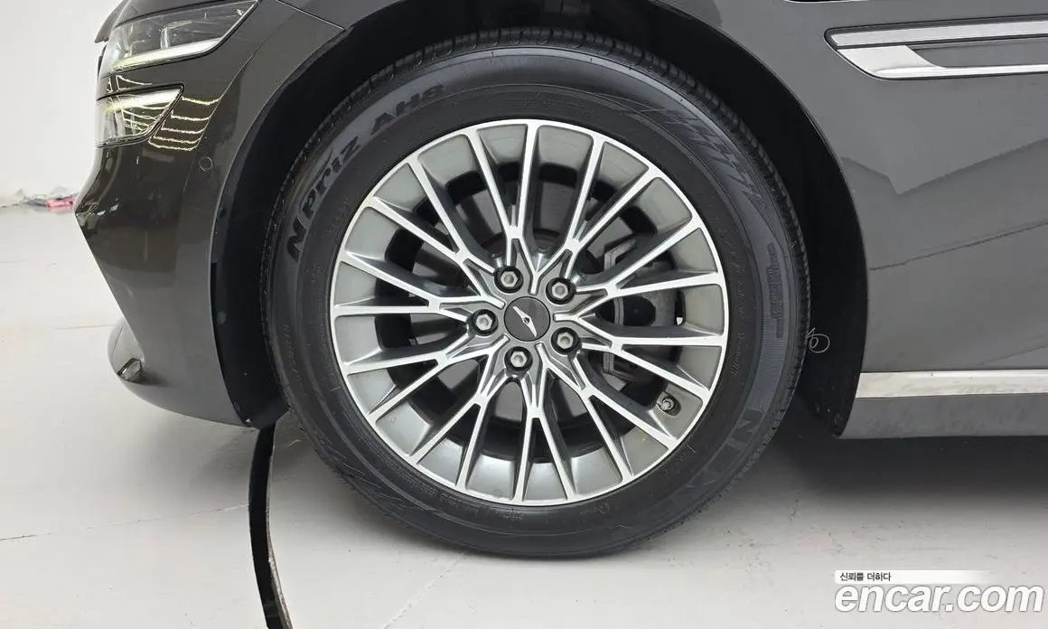 Genesis G80 2022 2.5 автомат (гидро), фото 5 Genesis G80 2022 2.5 автомат (гидро), фото 5