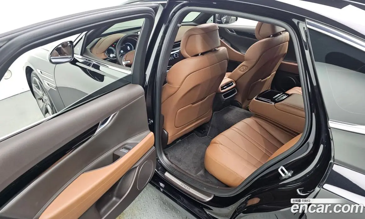 Genesis G80 2023 2.5 автомат (гидро), фото 23 Genesis G80 2023 2.5 автомат (гидро), фото 23