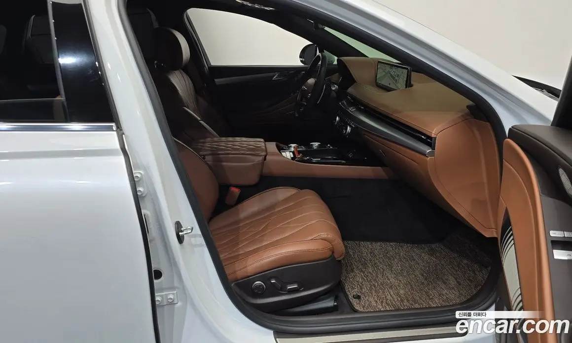 Genesis G80 2023 2.5 автомат (гидро), фото 16 Genesis G80 2023 2.5 автомат (гидро), фото 16