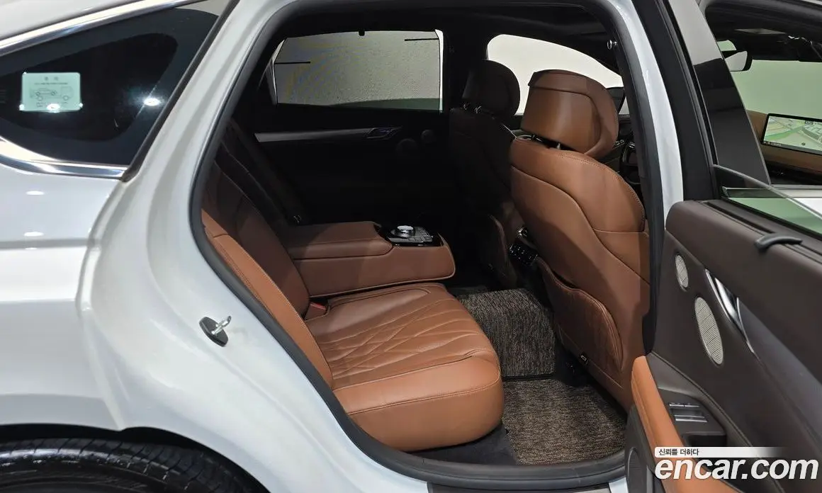 Genesis G80 2023 2.5 автомат (гидро), фото 17 Genesis G80 2023 2.5 автомат (гидро), фото 17