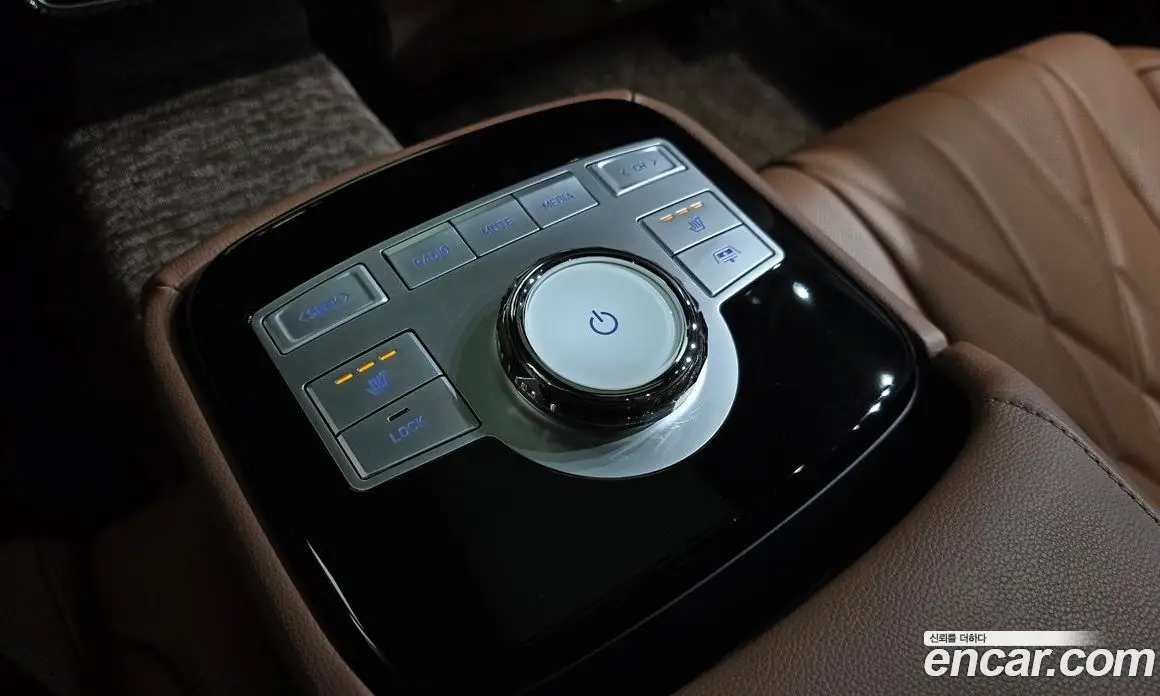 Genesis G80 2023 2.5 автомат (гидро), фото 30 Genesis G80 2023 2.5 автомат (гидро), фото 30