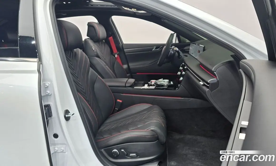 Genesis G80 2024 2.5 автомат (гидро), фото 11 Genesis G80 2024 2.5 автомат (гидро), фото 11
