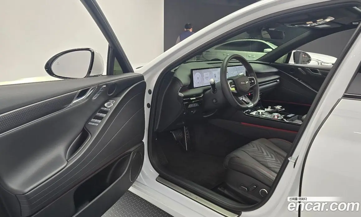 Genesis G80 2024 2.5 автомат (гидро), фото 10 Genesis G80 2024 2.5 автомат (гидро), фото 10