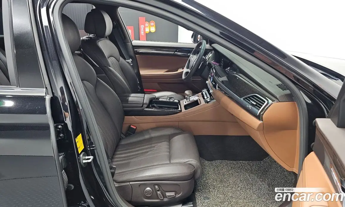 Genesis G90 2020 3.8 автомат (гидро), фото 12 Genesis G90 2020 3.8 автомат (гидро), фото 12