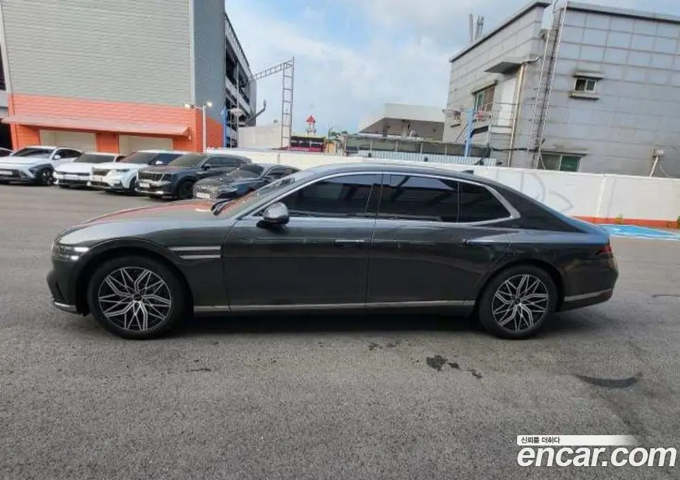 Genesis G90 2023 3.5 автомат (гидро), фото 5 Genesis G90 2023 3.5 автомат (гидро), фото 5