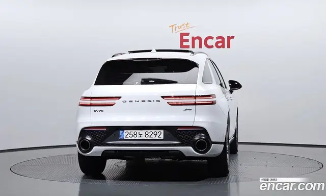 Genesis GV70 2021 2.5 автомат (гидро), миниатюра 4 Genesis GV70 2021 2.5 автомат (гидро), миниатюра 4