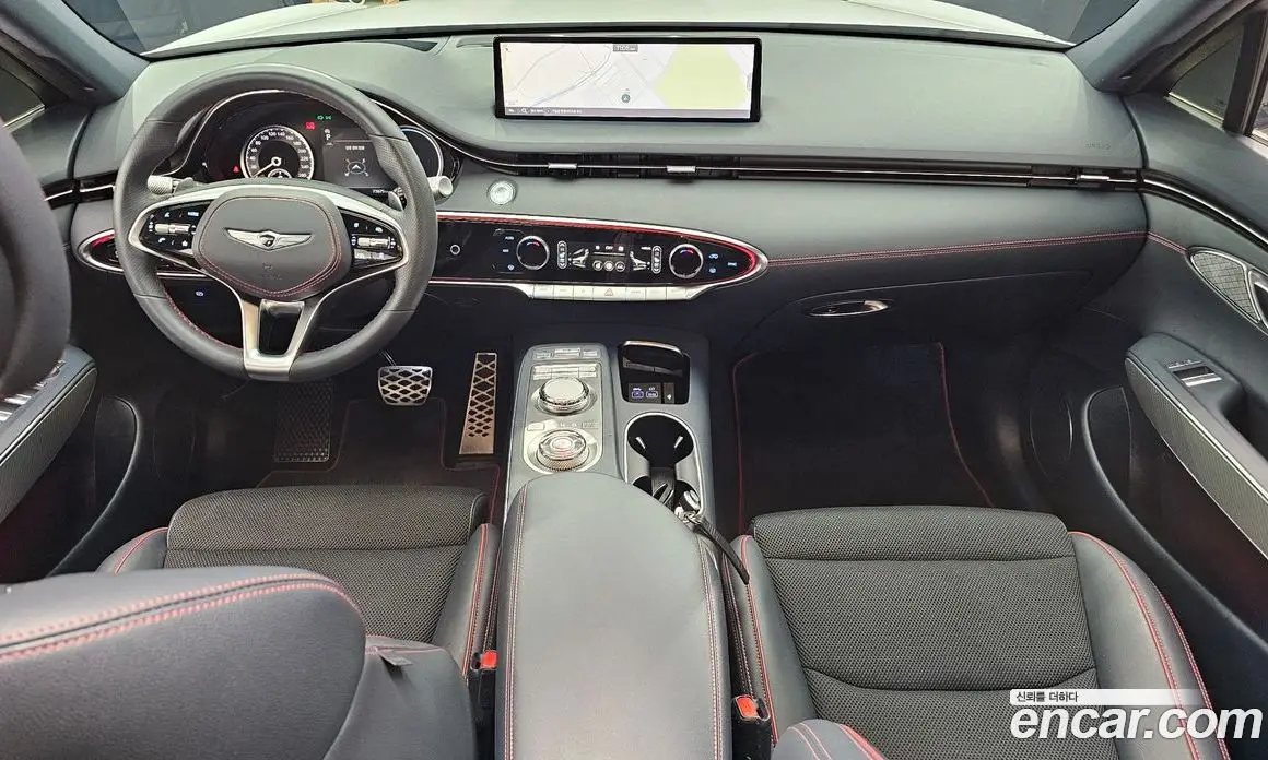 Genesis GV70 2021 2.5 автомат (гидро), фото 10 Genesis GV70 2021 2.5 автомат (гидро), фото 10