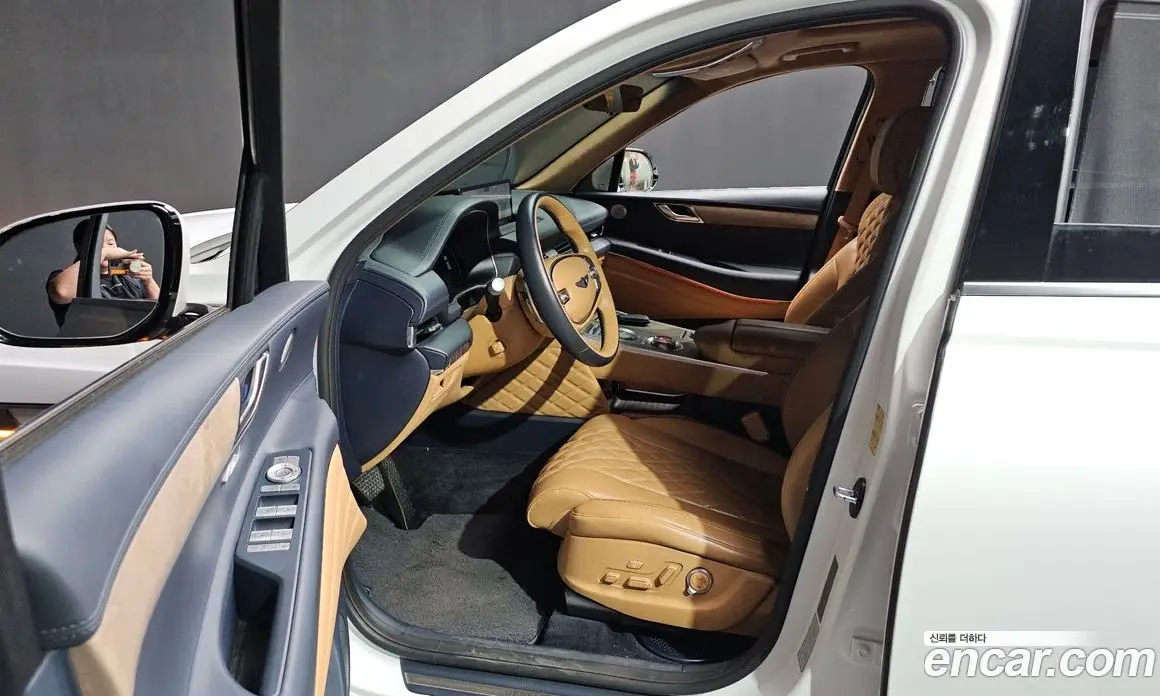 Genesis GV80 2020 2.5 автомат (гидро), фото 13 Genesis GV80 2020 2.5 автомат (гидро), фото 13