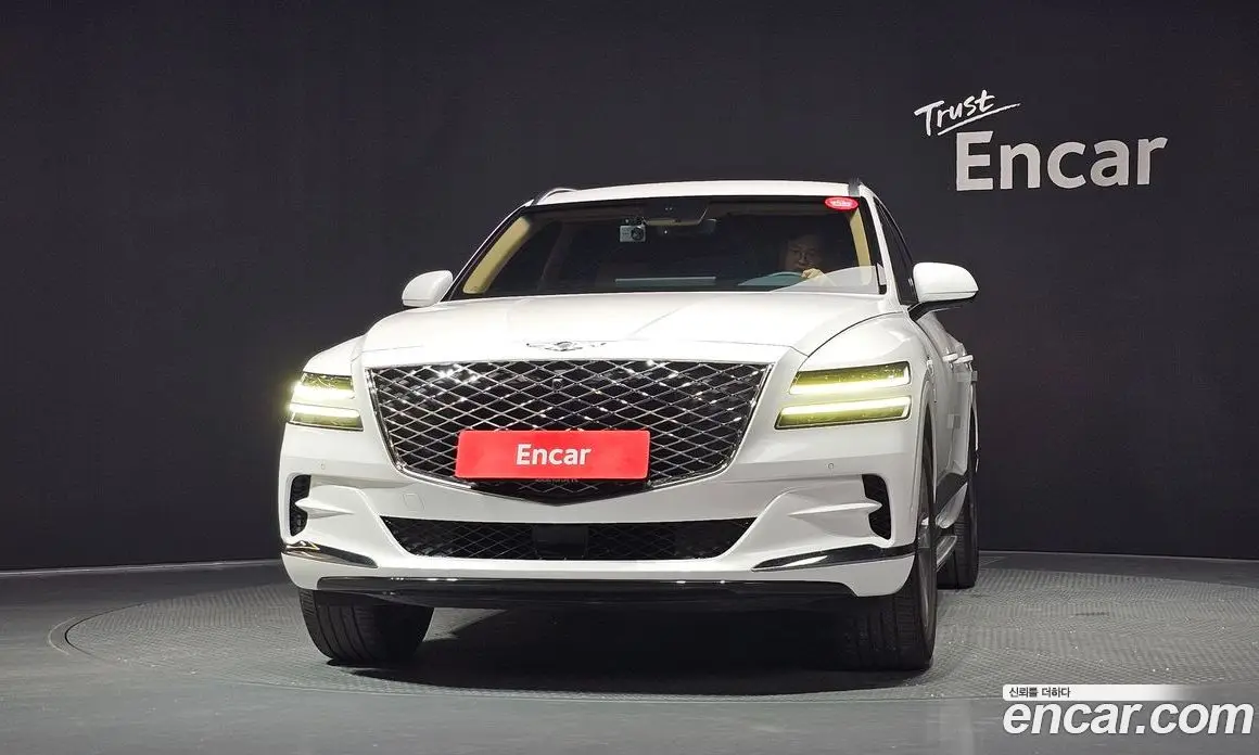 Genesis GV80 2020 2.5 автомат (гидро), фото 3 Genesis GV80 2020 2.5 автомат (гидро), фото 3