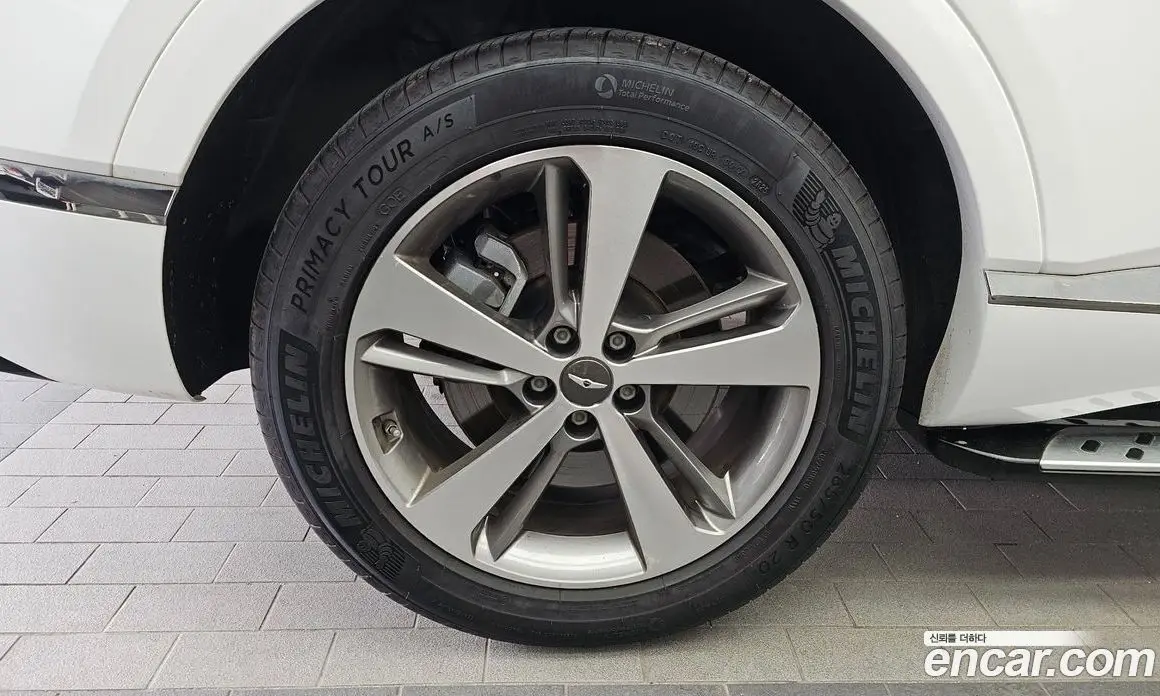 Genesis GV80 2020 2.5 автомат (гидро), фото 5 Genesis GV80 2020 2.5 автомат (гидро), фото 5