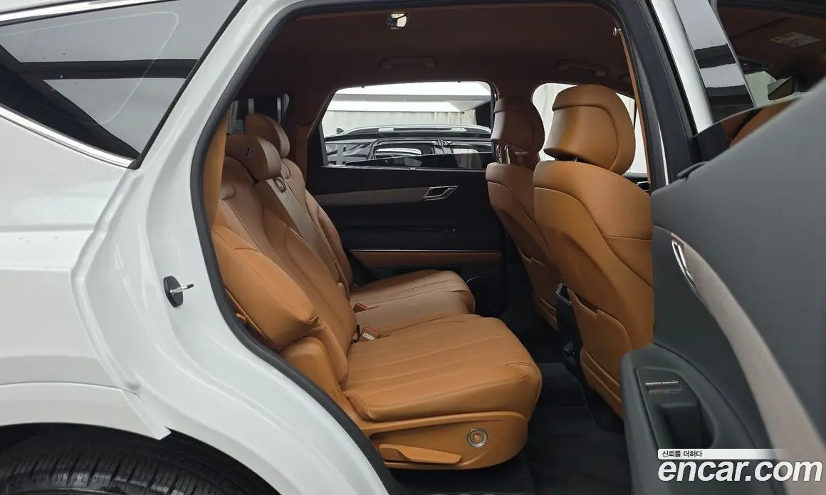 Genesis GV80 2025 2.5 автомат (гидро), фото 17 Genesis GV80 2025 2.5 автомат (гидро), фото 17