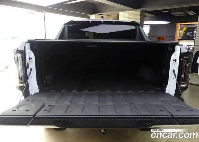 GMC Hummer EV 2022 0.6 автомат (гидро), миниатюра 4 GMC Hummer EV 2022 0.6 автомат (гидро), миниатюра 4