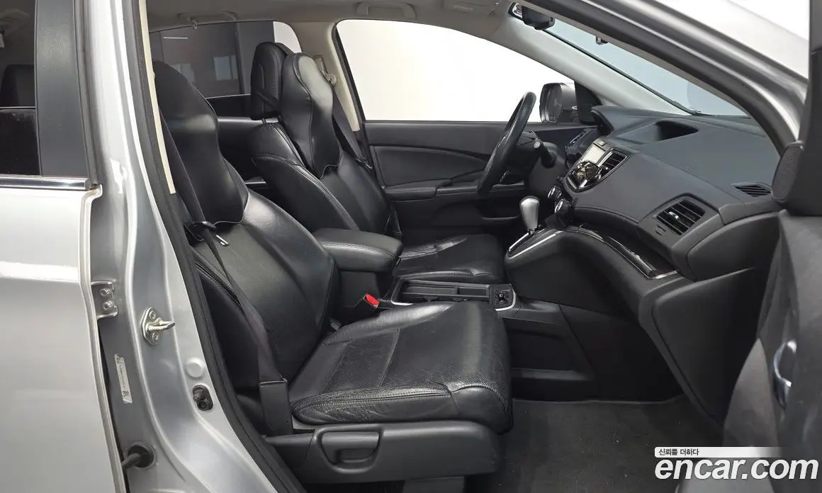 Honda CR-V 2015 2.4 автомат (гидро), фото 11 Honda CR-V 2015 2.4 автомат (гидро), фото 11