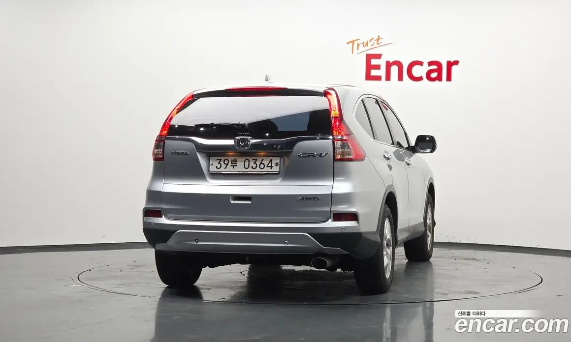 Honda CR-V 2015 2.4 автомат (гидро), фото 4 Honda CR-V 2015 2.4 автомат (гидро), фото 4