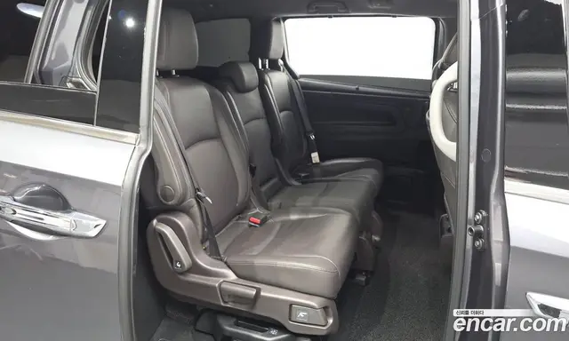 Honda Odyssey 2018 3.5 автомат (гидро), миниатюра 11 Honda Odyssey 2018 3.5 автомат (гидро), миниатюра 11
