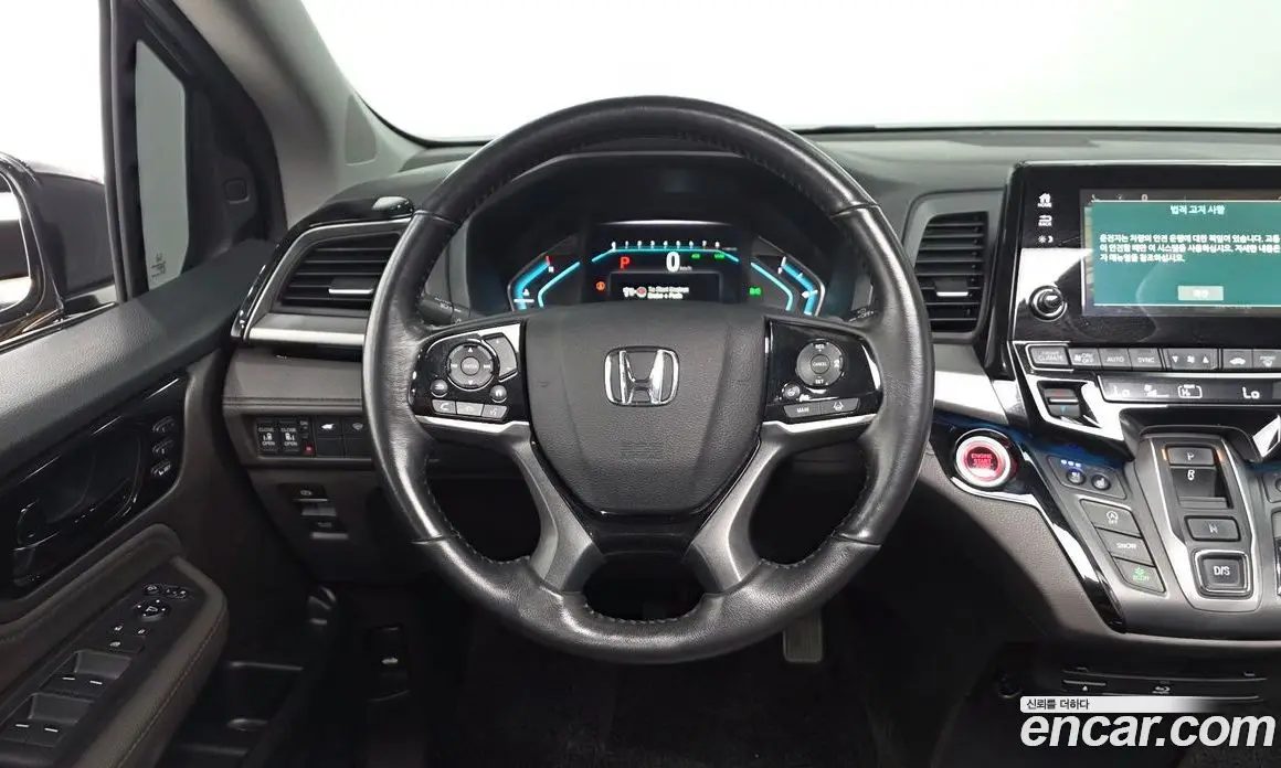 Honda Odyssey 2018 3.5 автомат (гидро), фото 12 Honda Odyssey 2018 3.5 автомат (гидро), фото 12
