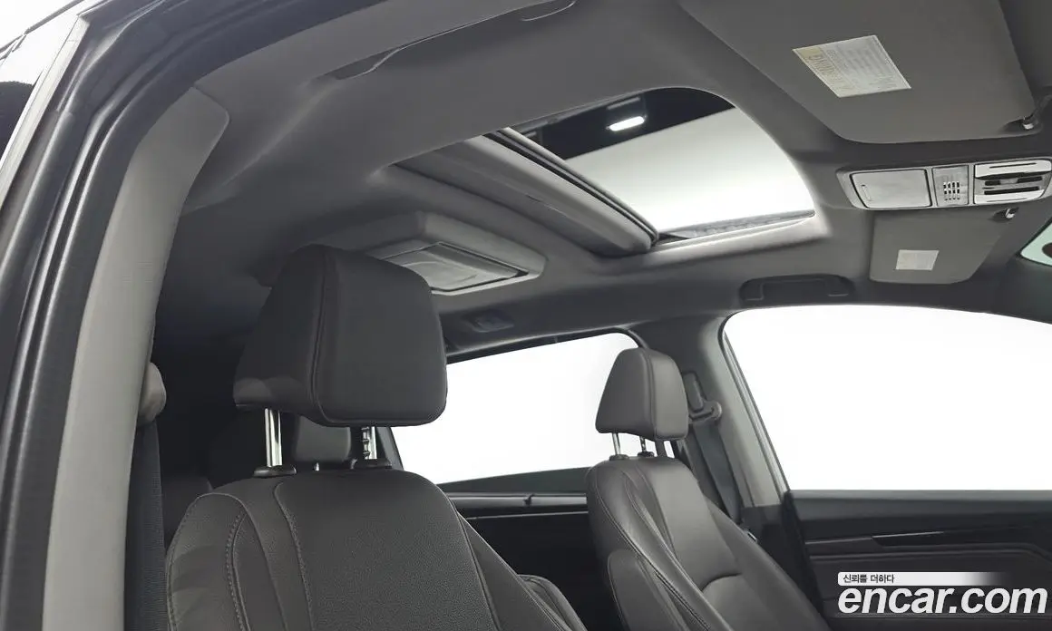 Honda Odyssey 2018 3.5 автомат (гидро), фото 16 Honda Odyssey 2018 3.5 автомат (гидро), фото 16
