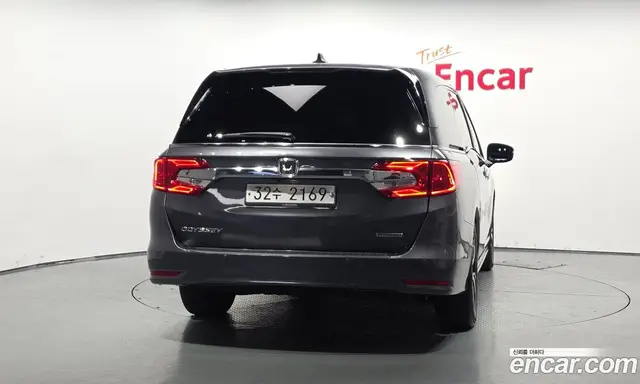 Honda Odyssey 2018 3.5 автомат (гидро), миниатюра 4 Honda Odyssey 2018 3.5 автомат (гидро), миниатюра 4