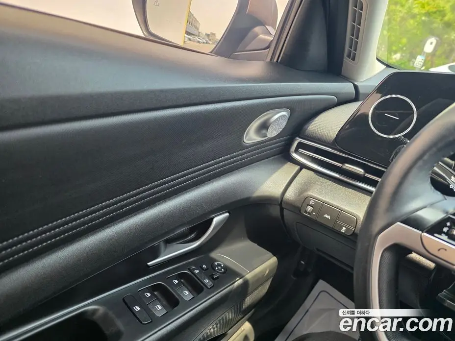 Hyundai Avante 2022 1.6 автомат (гидро), фото 13