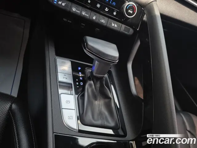 Hyundai Avante 2022 1.6 автомат (гидро), миниатюра 8