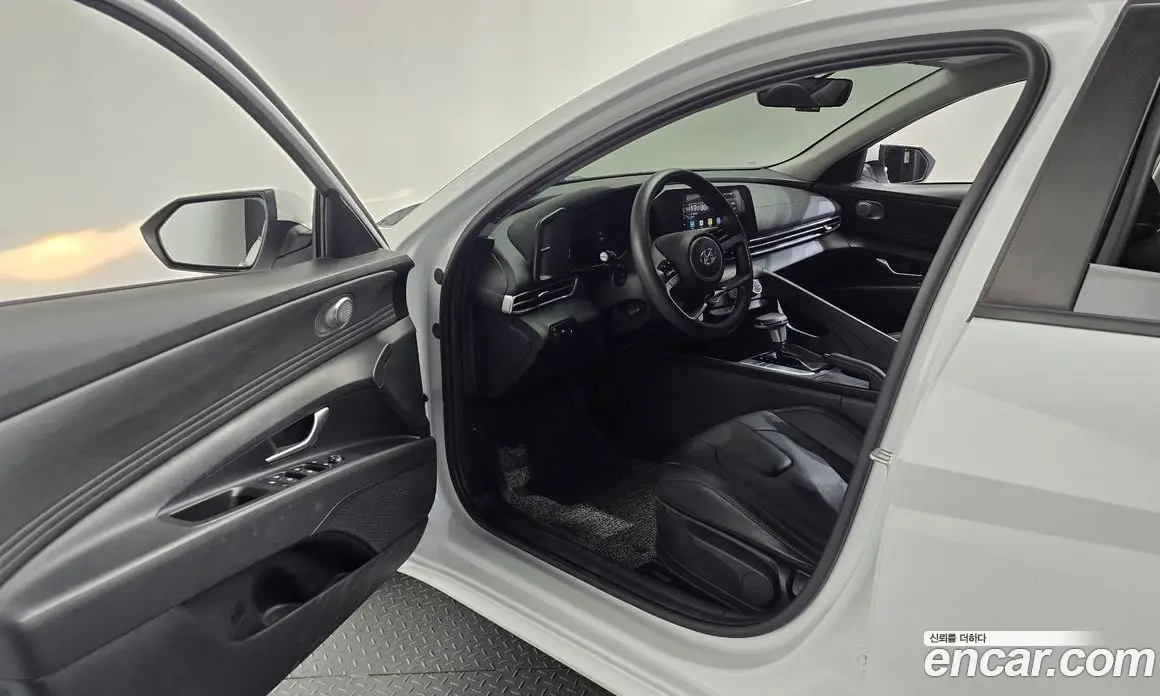 Hyundai Avante 2022 1.6 автомат (гидро), фото 13 Hyundai Avante 2022 1.6 автомат (гидро), фото 13