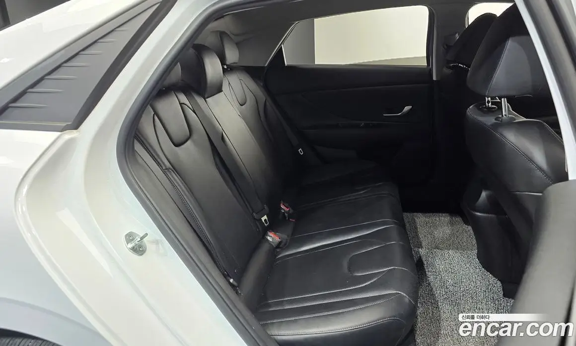 Hyundai Avante 2022 1.6 автомат (гидро), фото 17 Hyundai Avante 2022 1.6 автомат (гидро), фото 17